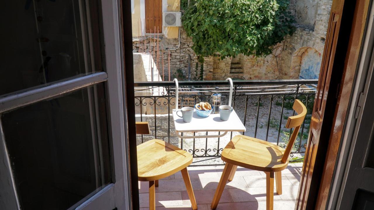 Cozy Apartments In Symi Center Exterior photo